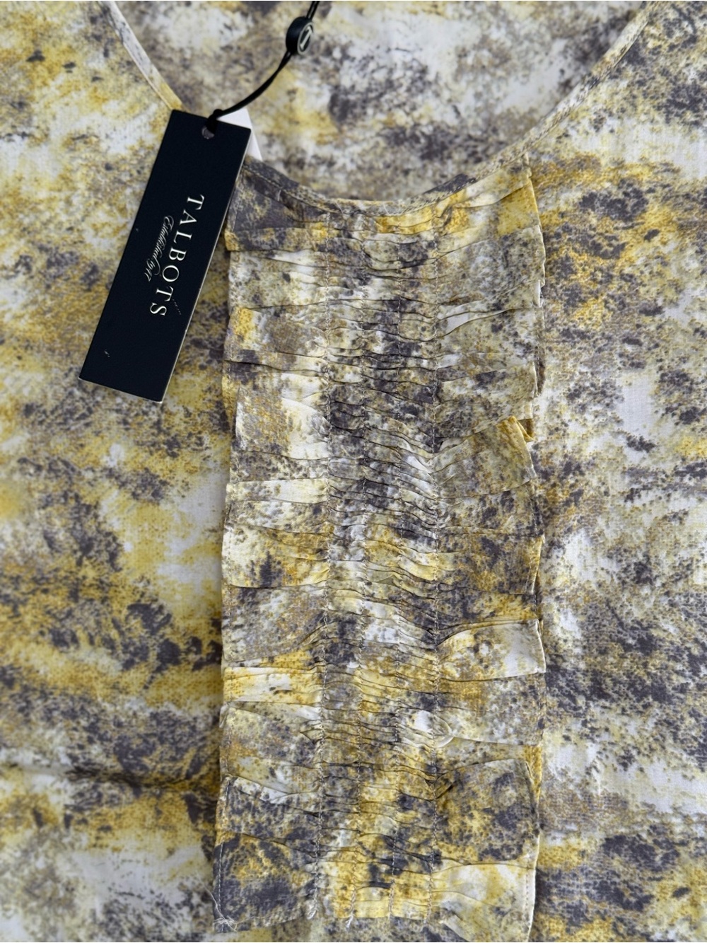 Talbots Yellow and Gray Printed Sleeveless Ruffle Front Shell - Picture 3 of 7